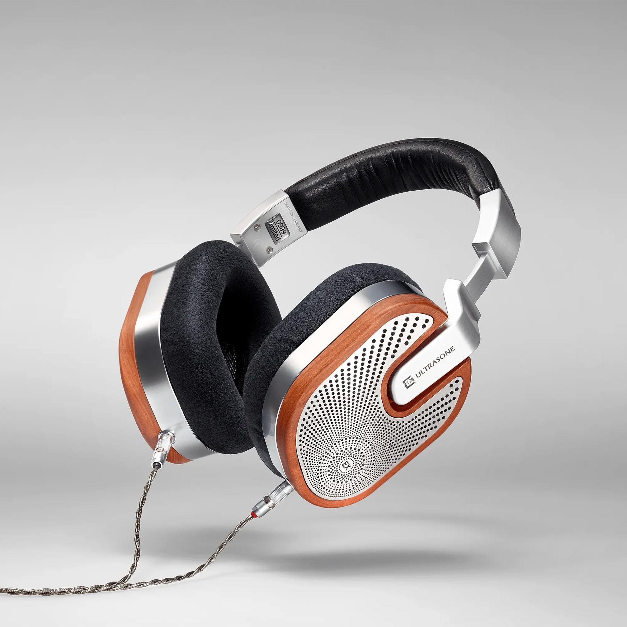 Ultrasone Edition 15