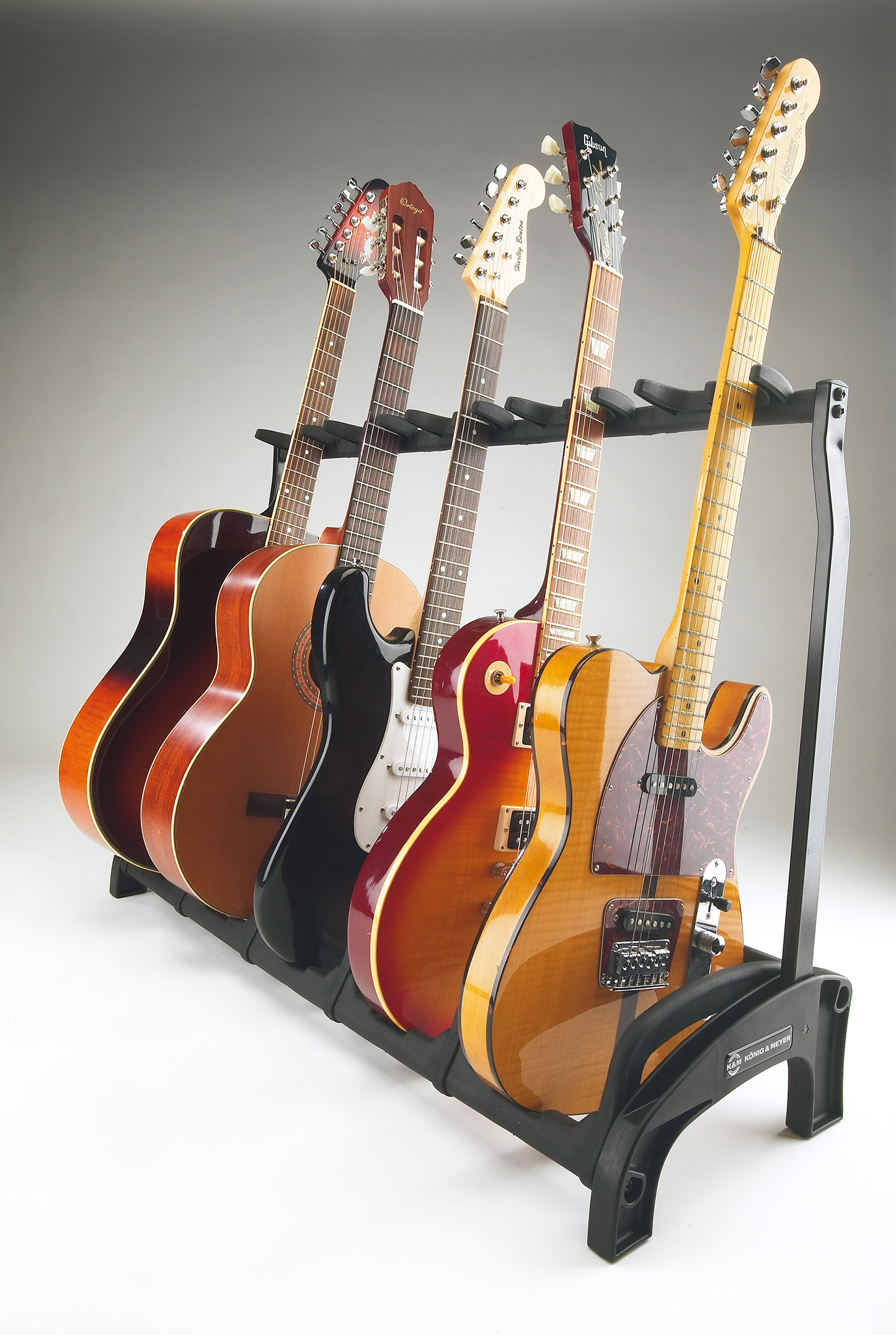 K&M 17515 5 fach Gitarrenständer Guardian 5 schwarz