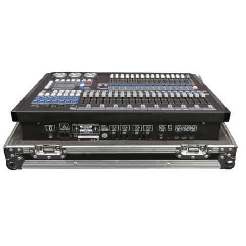 Showtec Creator 1024 inkl. Flightcase