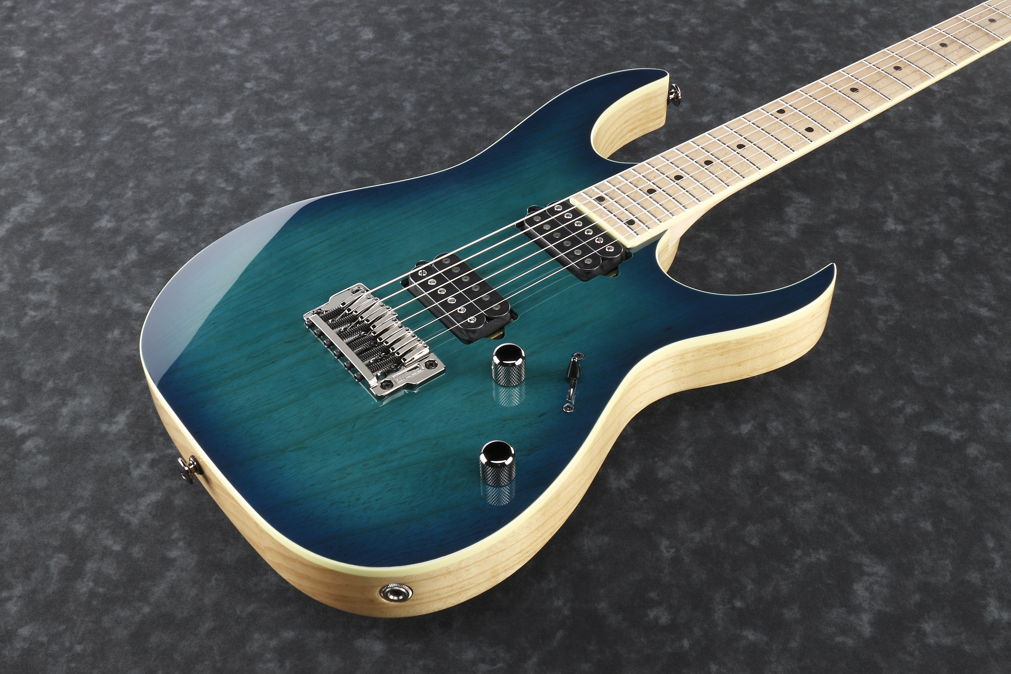 Ibanez RG652 AHMFX NGB