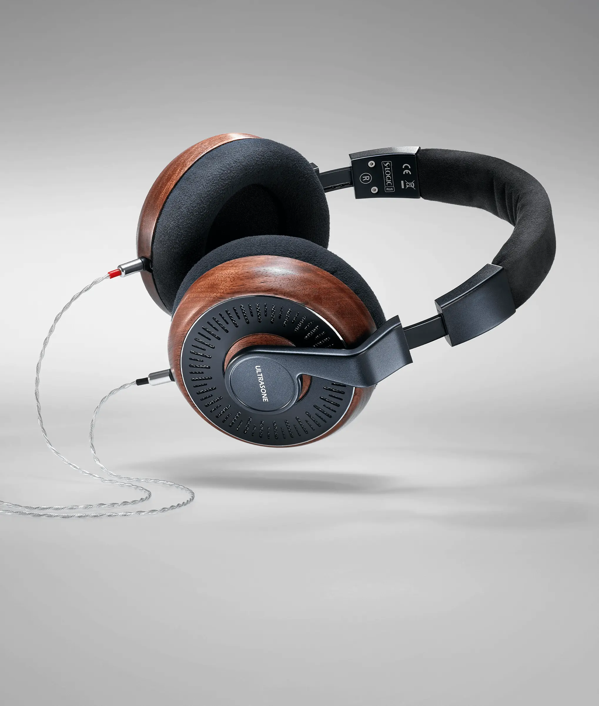 Ultrasone Edition eleven