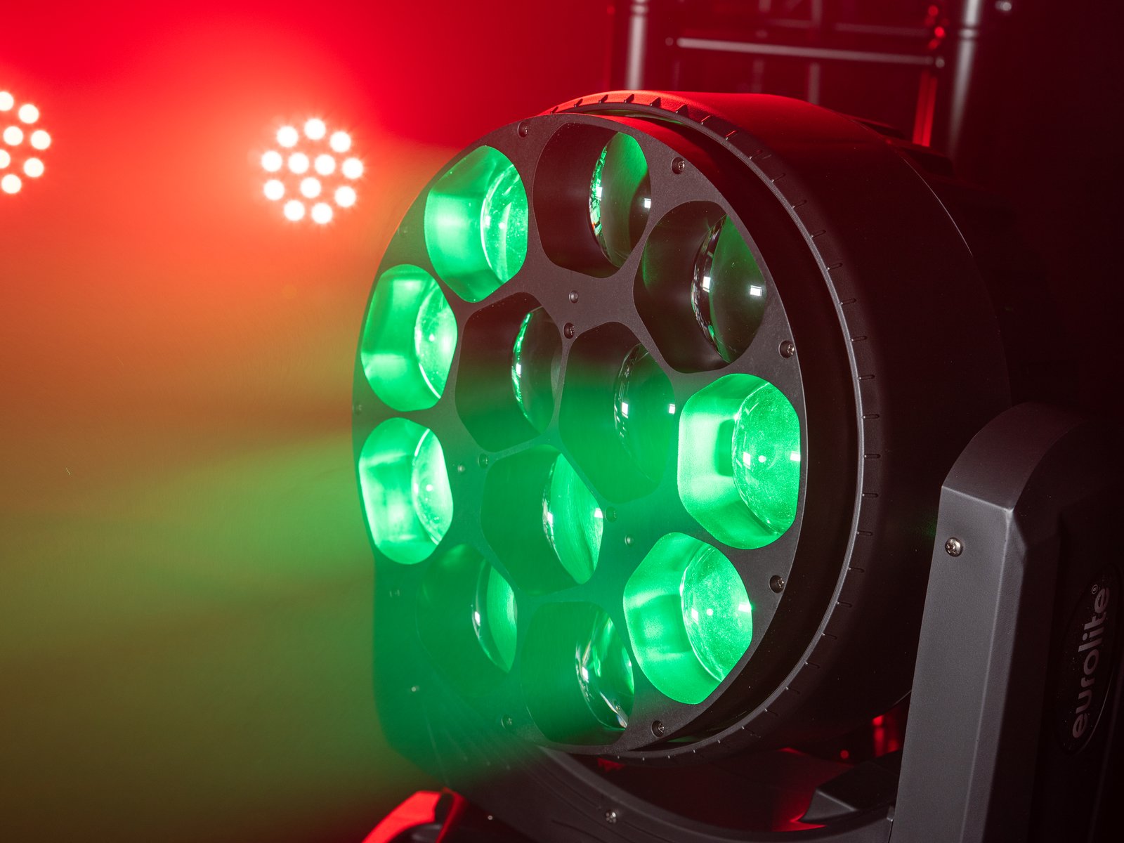 Eurolite LED TMH-W480 Moving-Head Wash Zoom