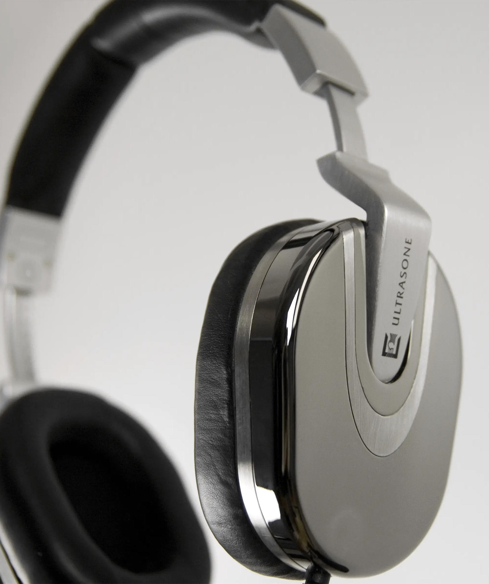 Ultrasone Edition 8