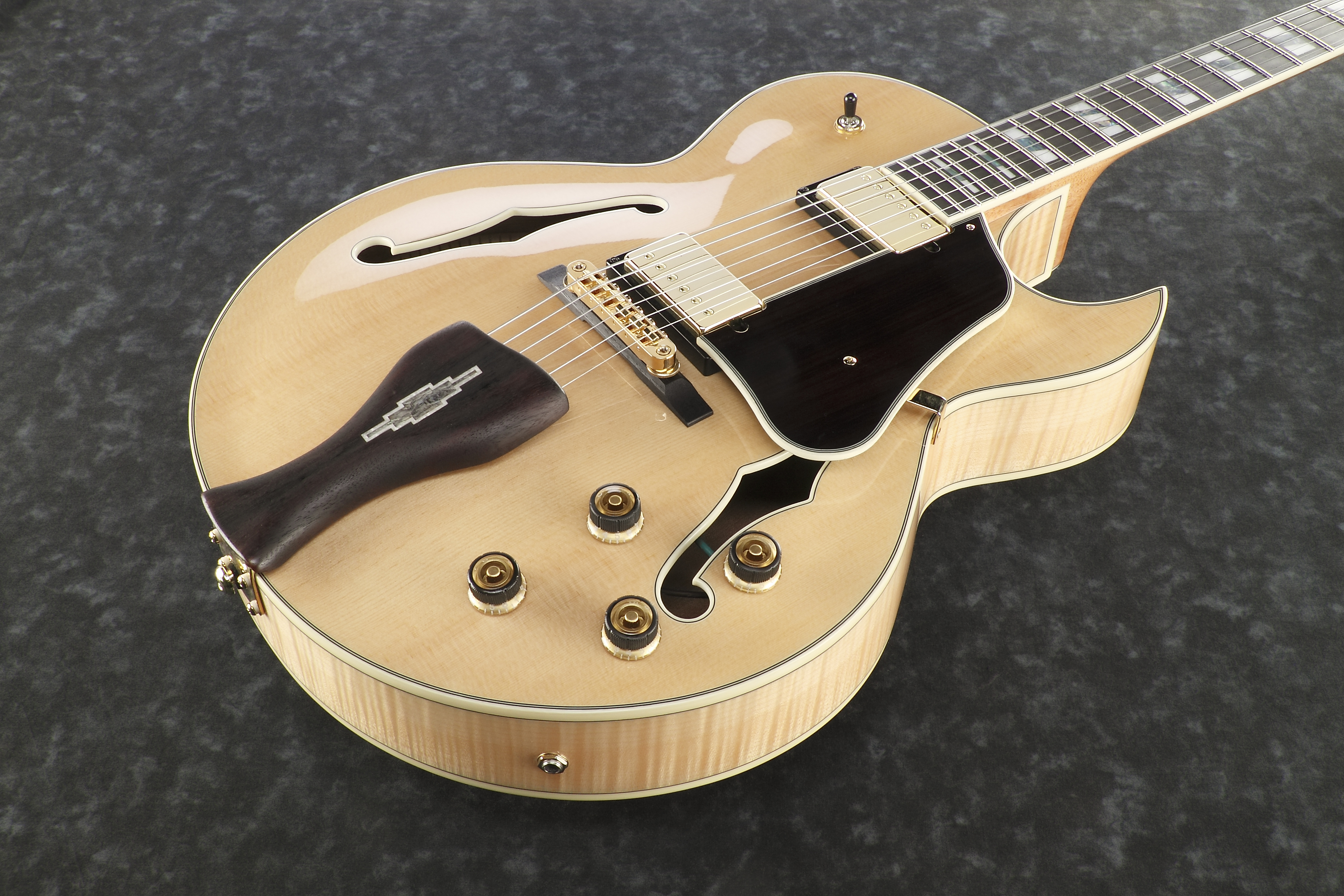 Ibanez LGB30 NT